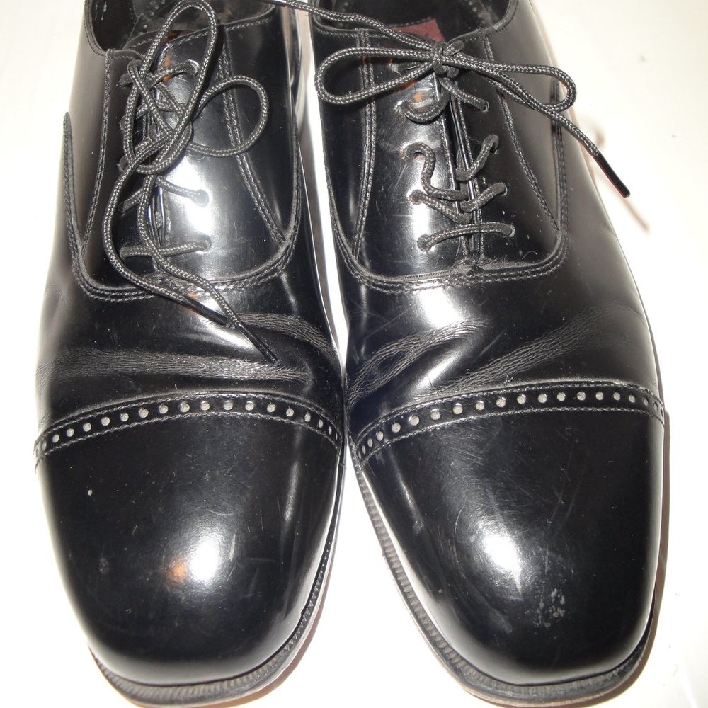 Florsheim Black Leather Oxfords